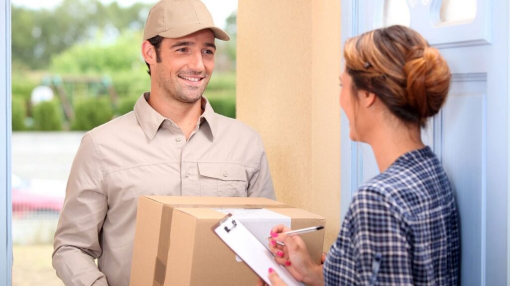 Same Day vs Express Courier in Toronto – Which Delivery Option Is Right for You?